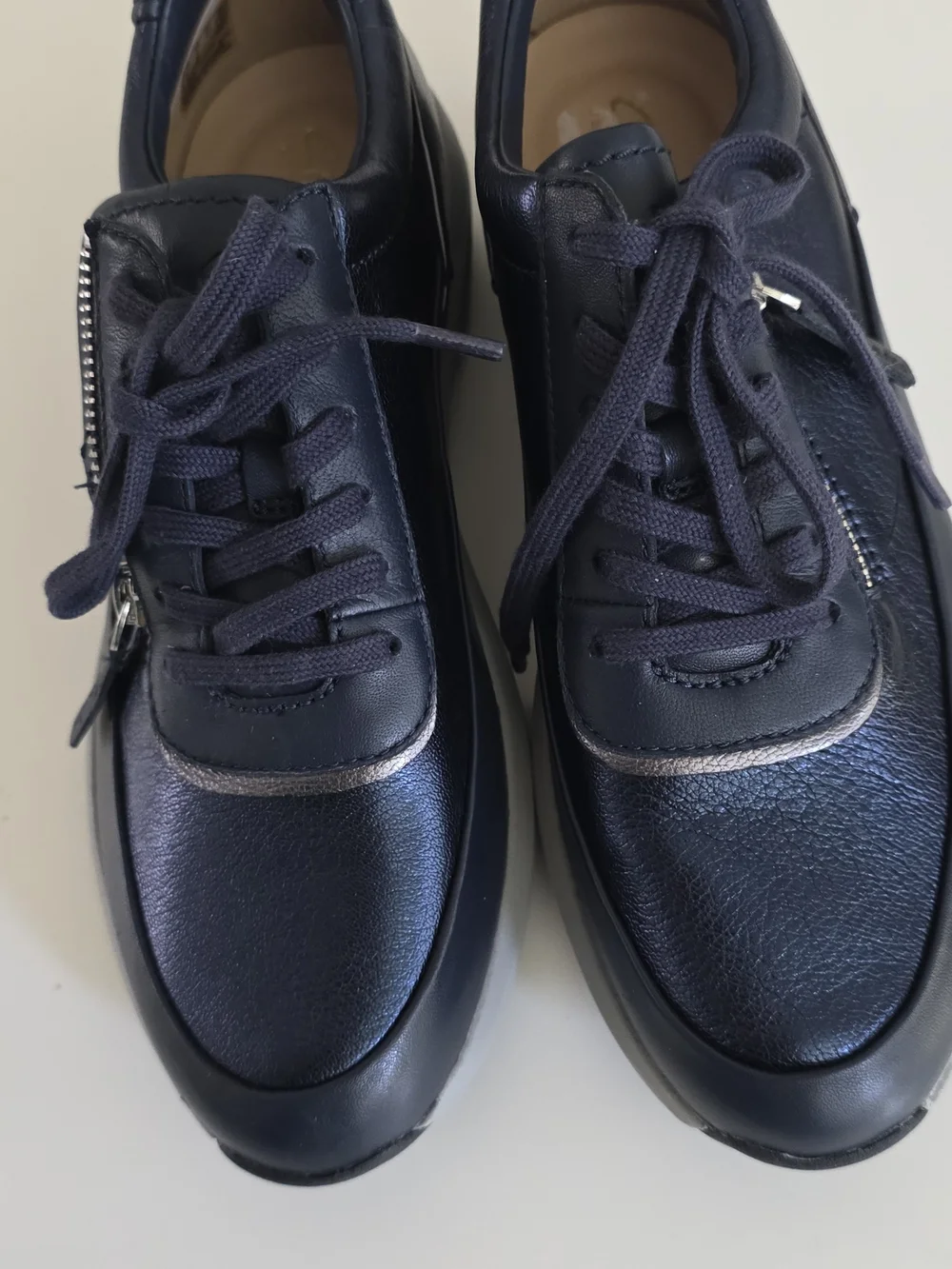Clarks Men’s Dark Navy Leather Lace-Up Sneakers with Side Zip